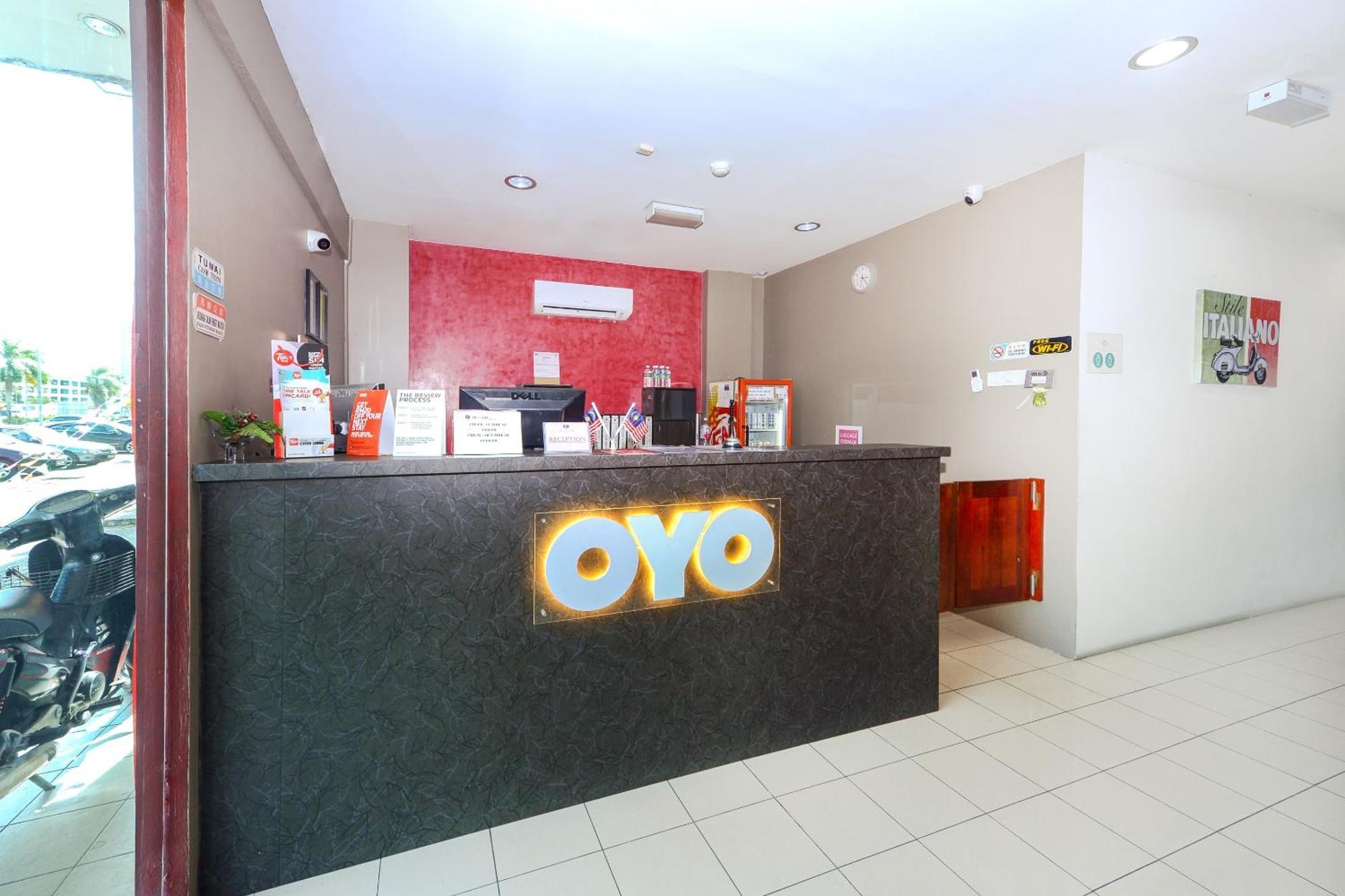 Super Oyo 502 Midah Inn Puchong Exteriör bild