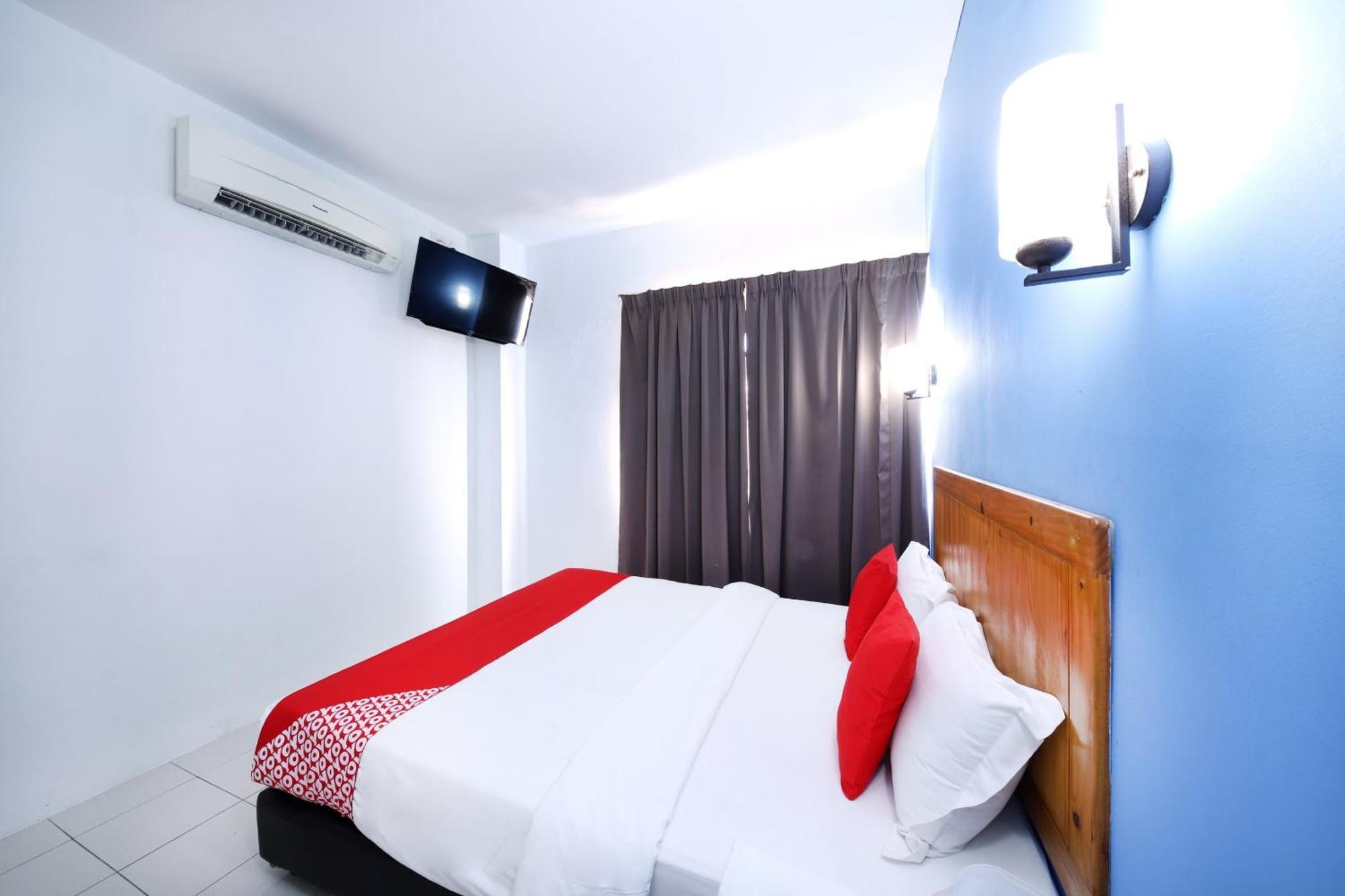 Super Oyo 502 Midah Inn Puchong Exteriör bild