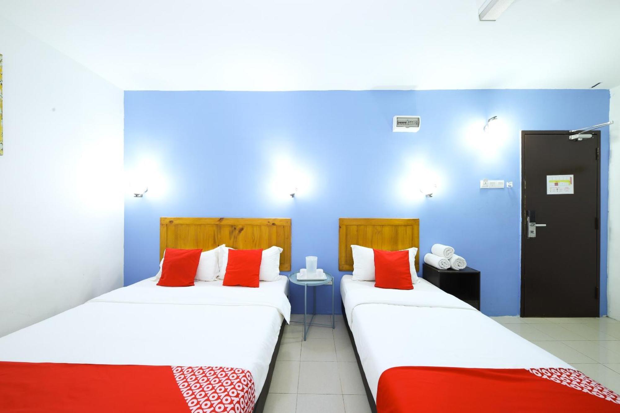 Super Oyo 502 Midah Inn Puchong Exteriör bild