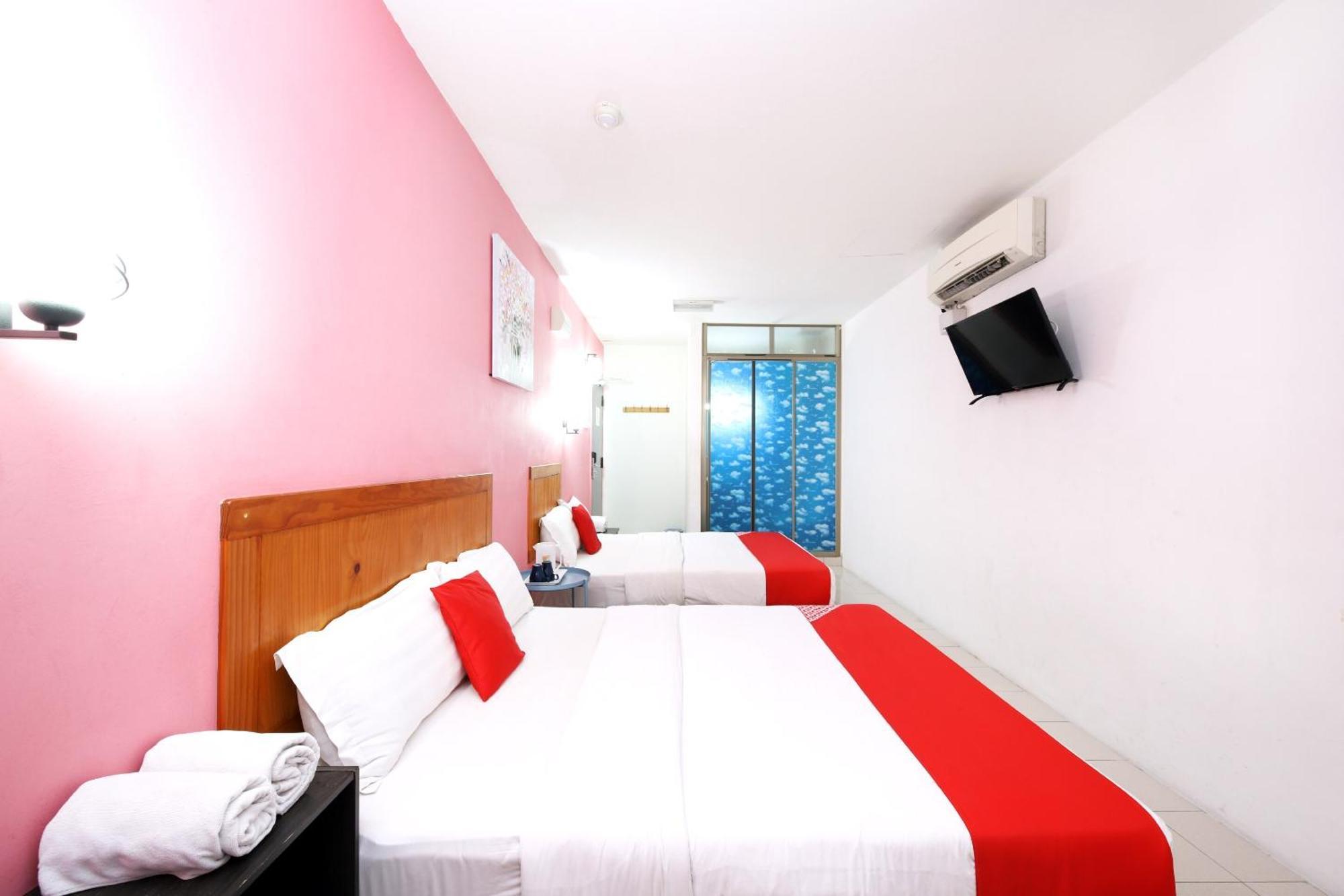 Super Oyo 502 Midah Inn Puchong Exteriör bild
